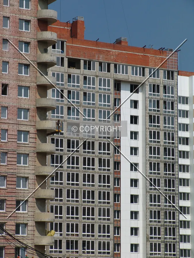 The upper floors of the northeastern part