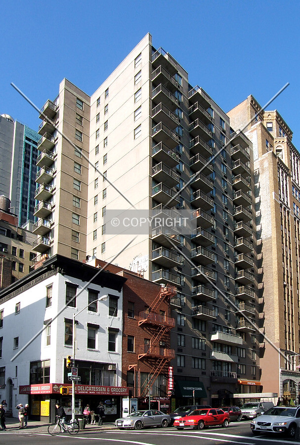 View from the southeast on Lexington Avenue