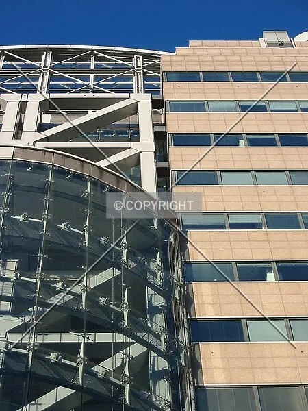 Photo 191-933-324
