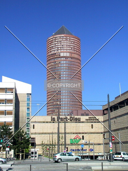 Photo 192-123-035