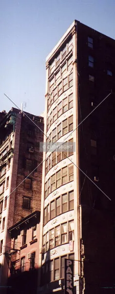 Photo 193-501-575