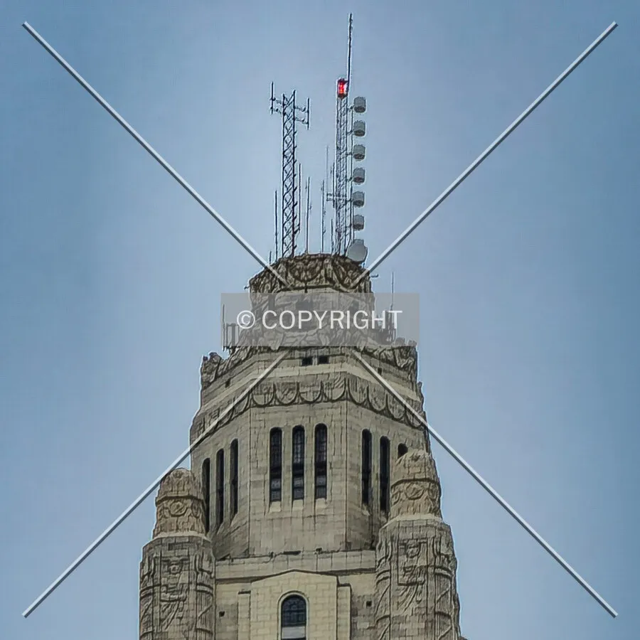Detailed view of the upper floors: April 11, 2025