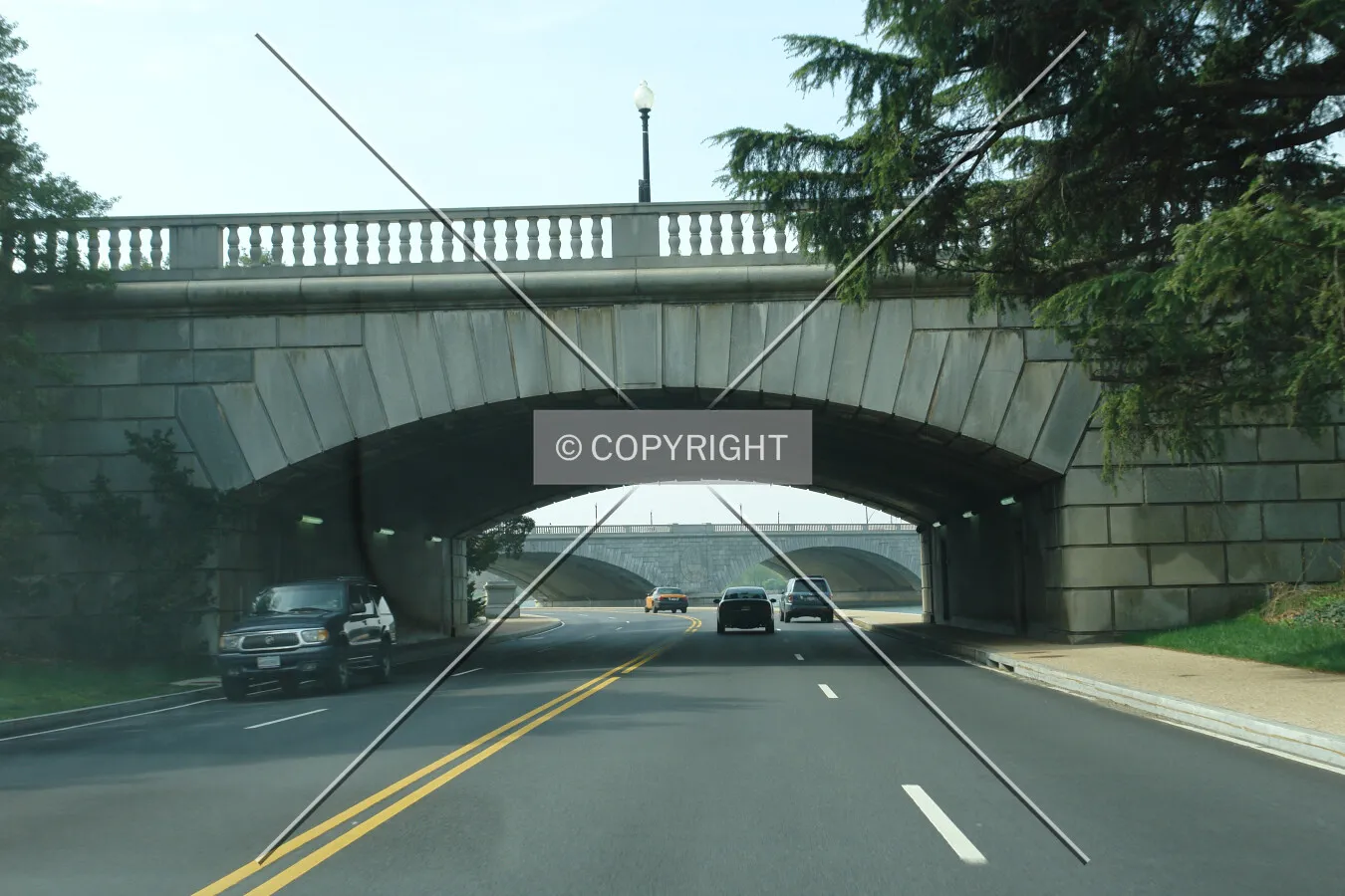 Photo 194-222-678