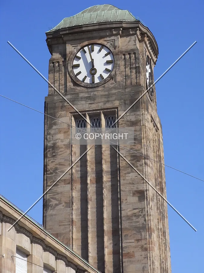 Clock tower Badischer Bahnhof