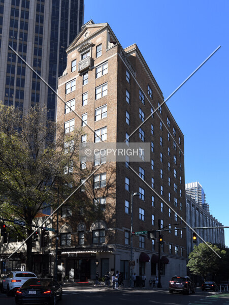 Photo 194-695-964