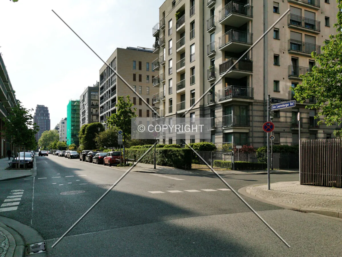Photo 194-705-575