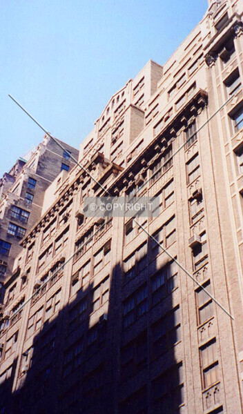 Photo 194-907-095