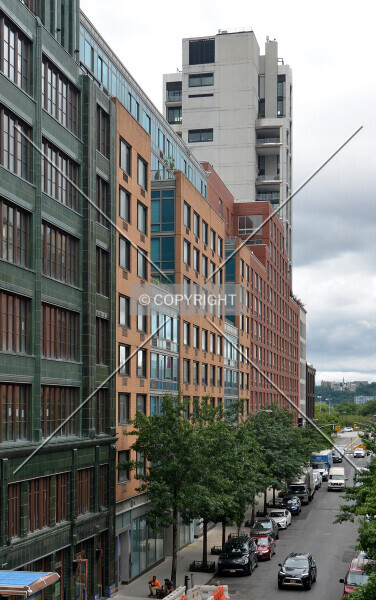 Photo 195-440-076