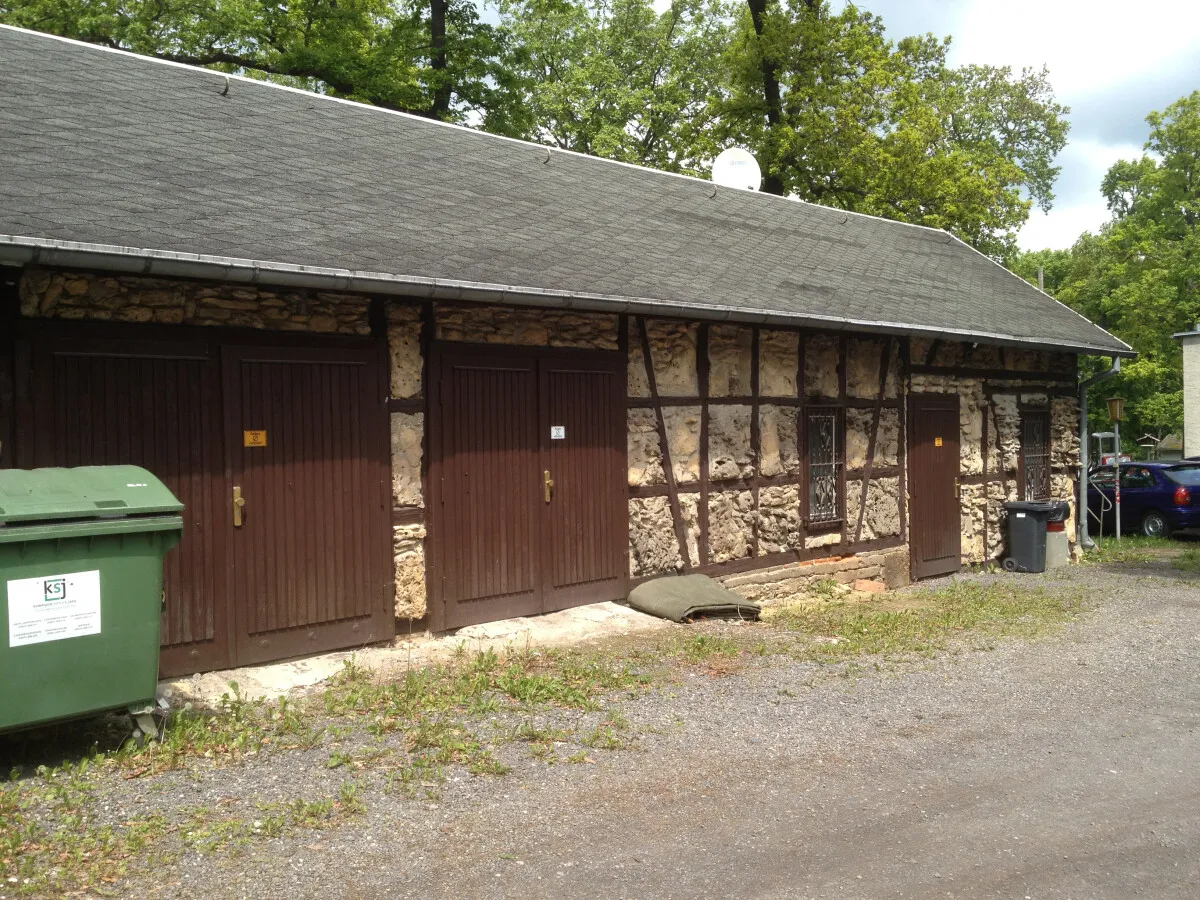 Photo 195-453-581