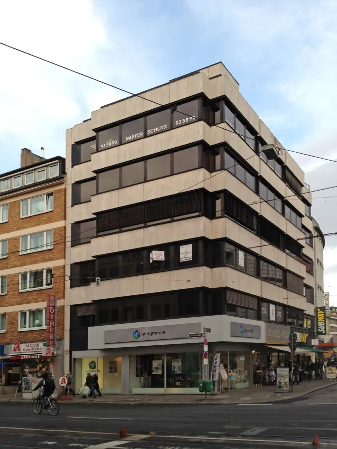 Photo 195-729-455