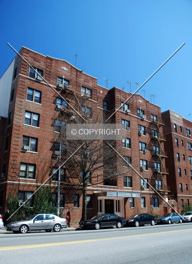 View along Ocean Avenue from the northwest