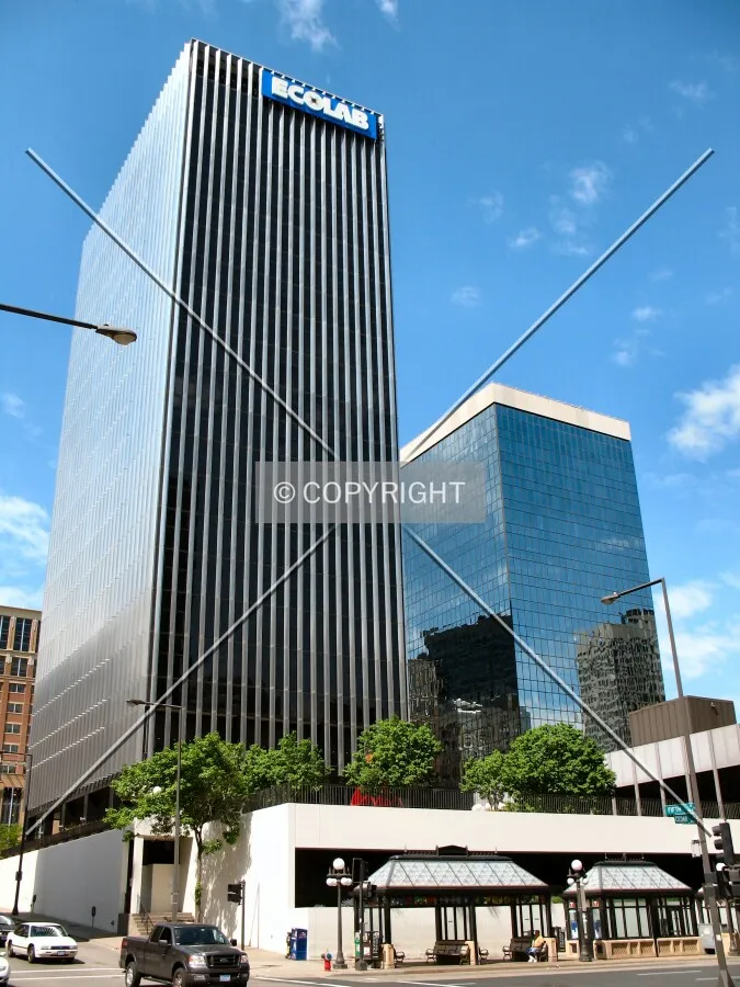 Looking up from East 5th/Cedar Streets