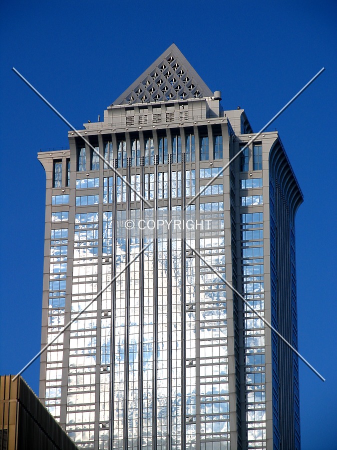 Upper floors and crown, from the east
