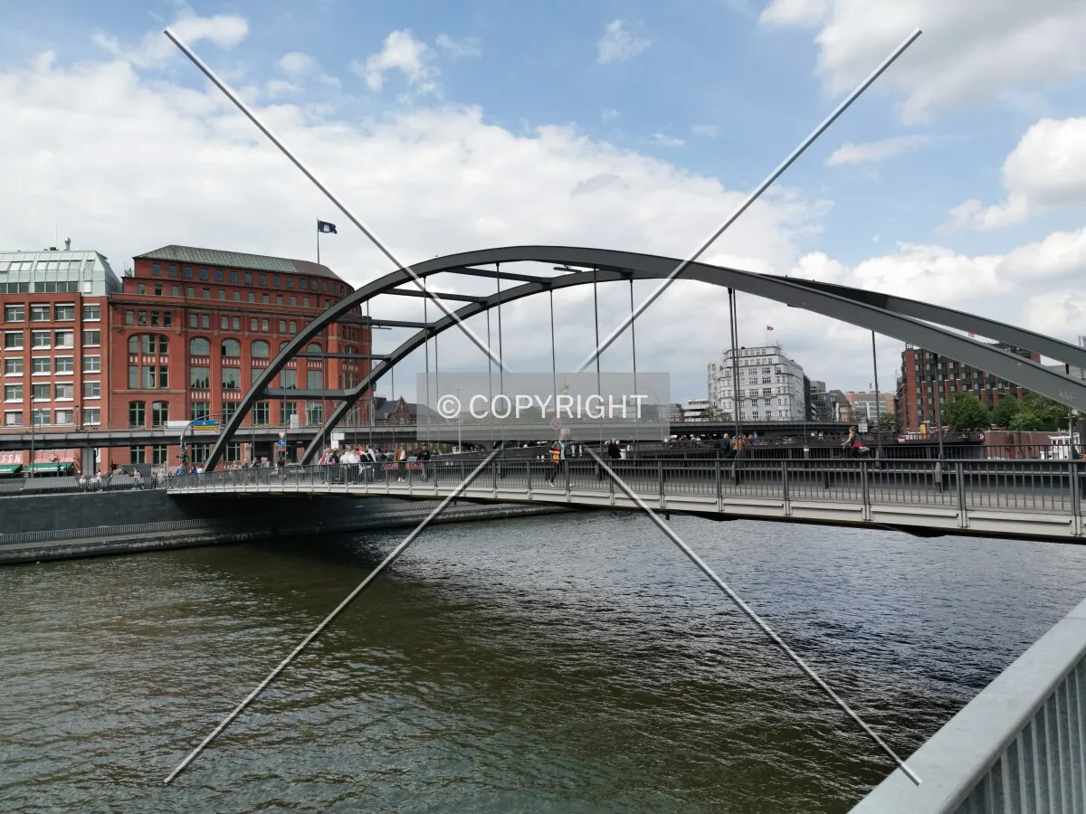 Photo 197-643-751