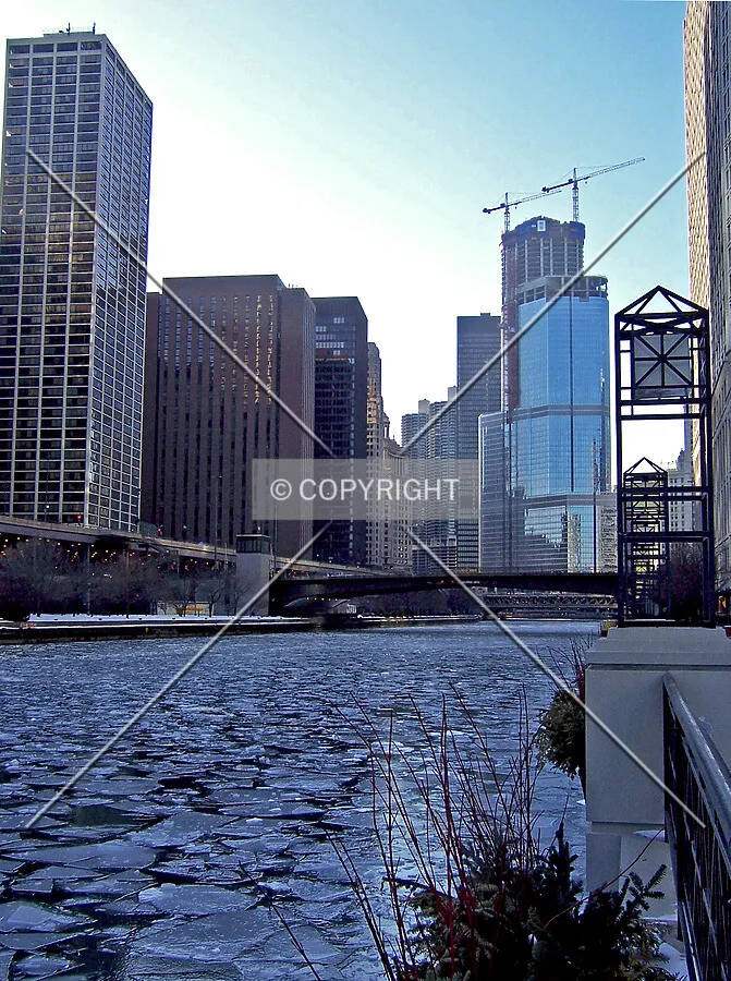 Looking west along the Chicago River from Centennial Fountain