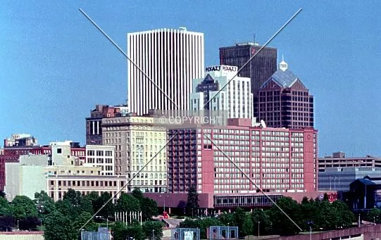 Photo 198-116-452