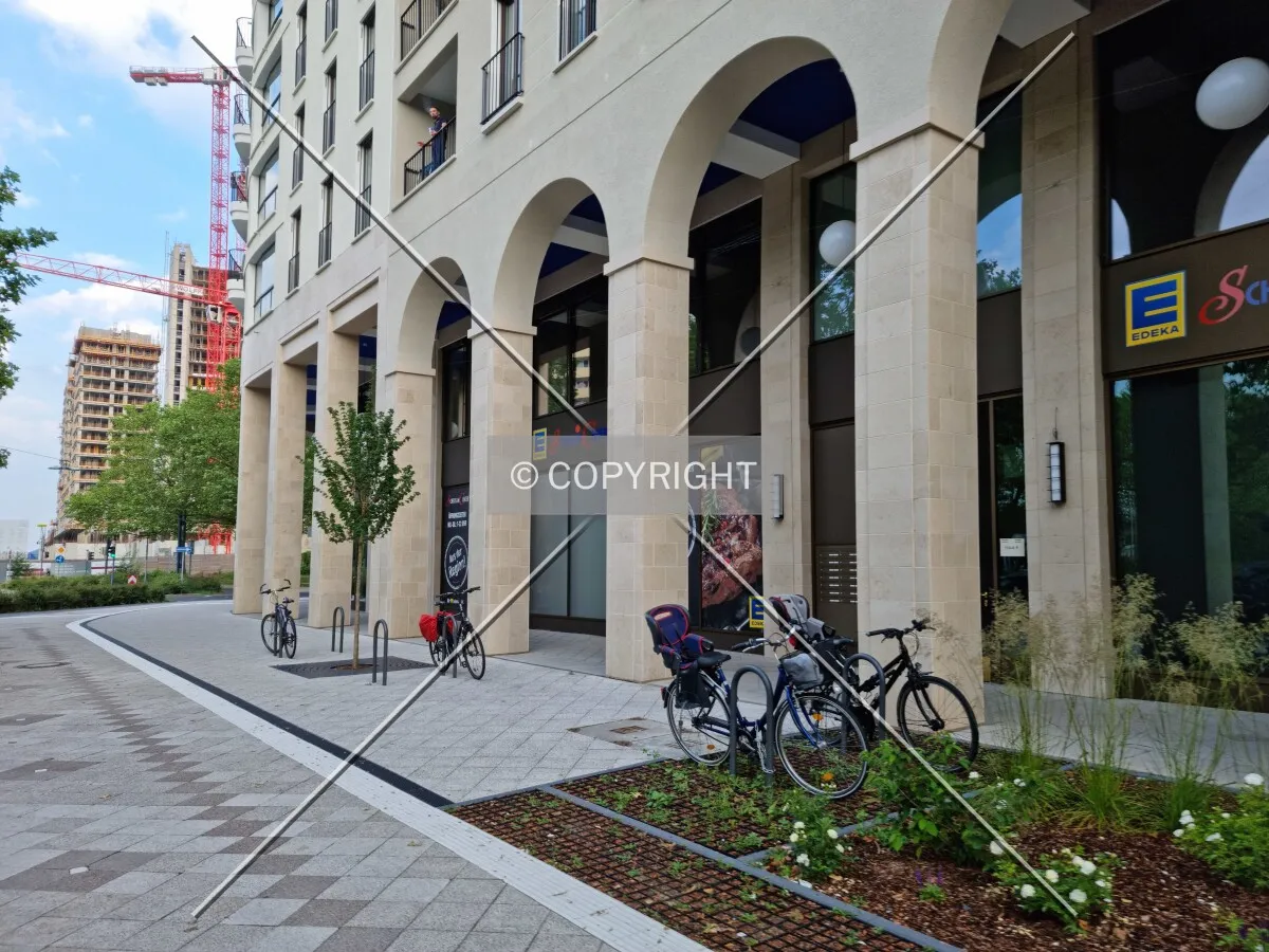 Photo 199-207-021