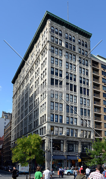 Photo 199-507-493