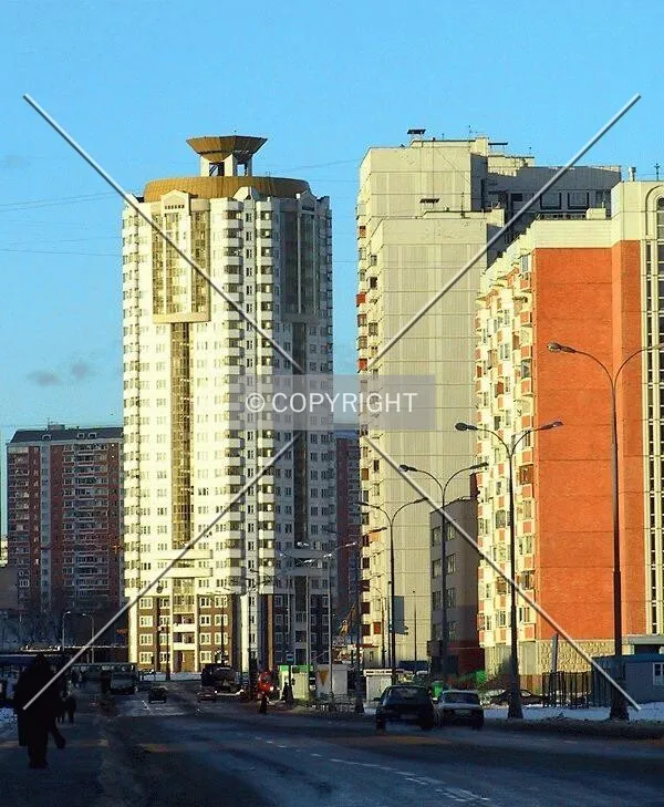 Looking northwest along Perervinsky Boulevard