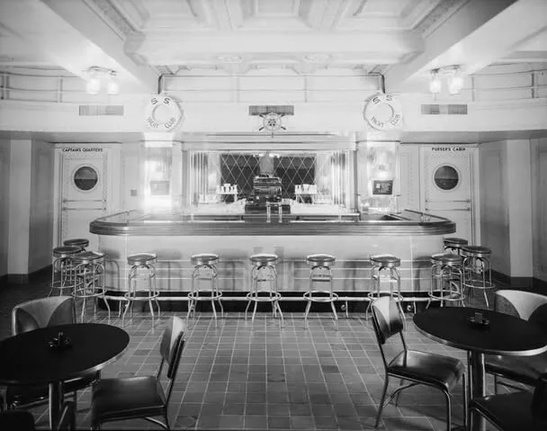 Vintage view of the restaurant; March 29, 1940