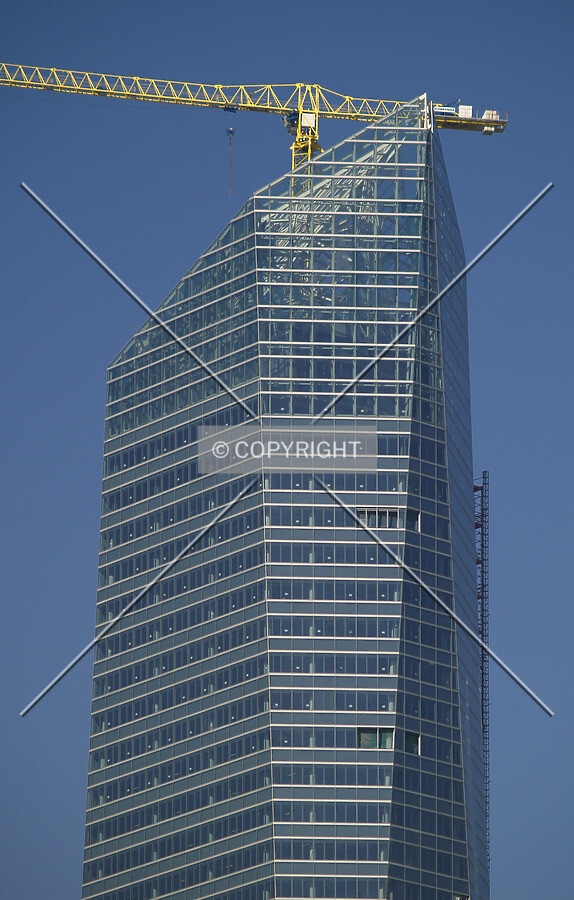 Top floors as seen from the southeast