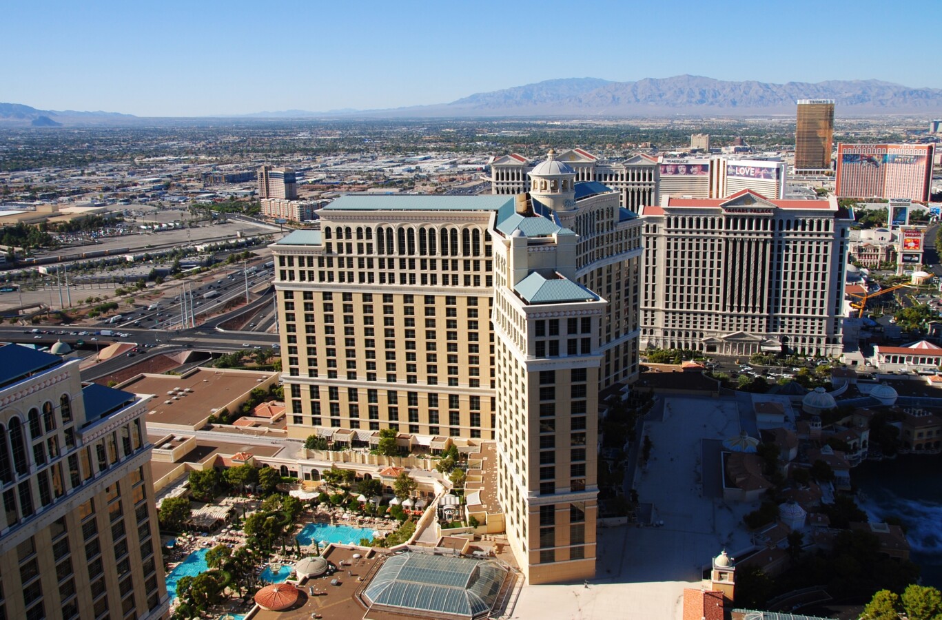 Elevated view to the north