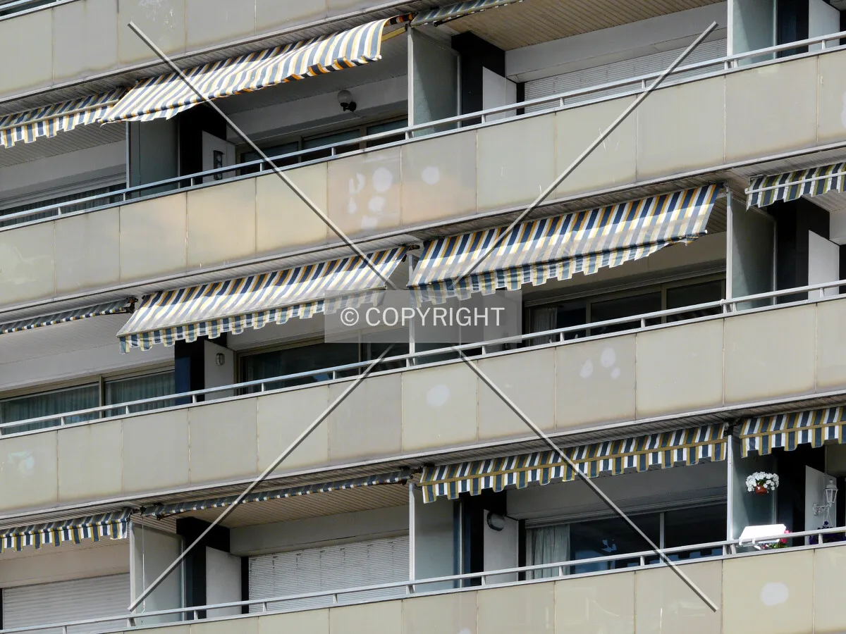 South balconies detail