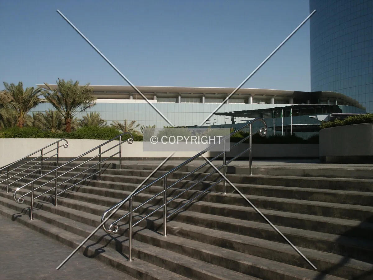 Steps from Al-Urubah Road to the northern plaza