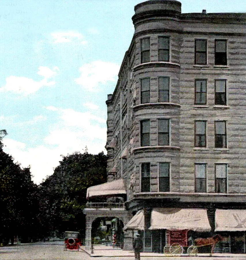 View from the south along 10th Street