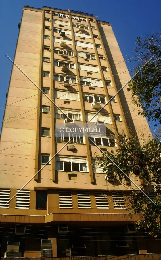 Looking up from across Coronel Genuíno Street