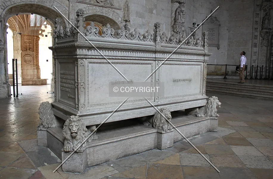 Photo 208-220-982