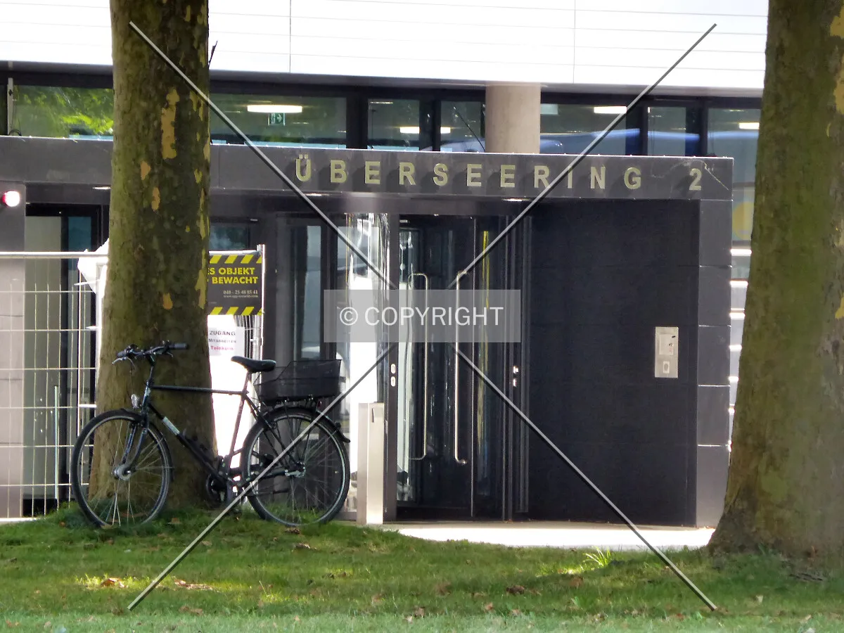 Überseering 2 entrance