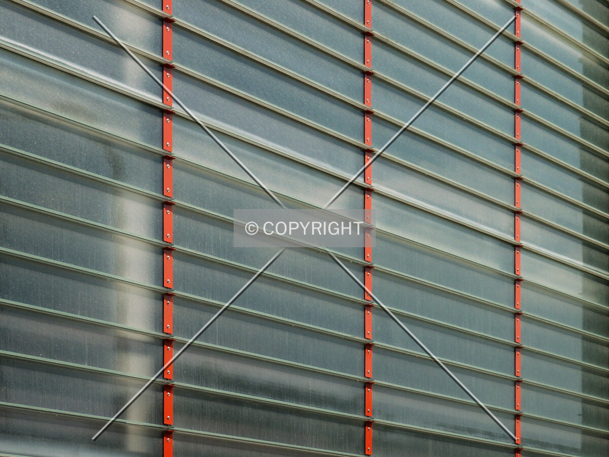 Facade detail over the garage entrance