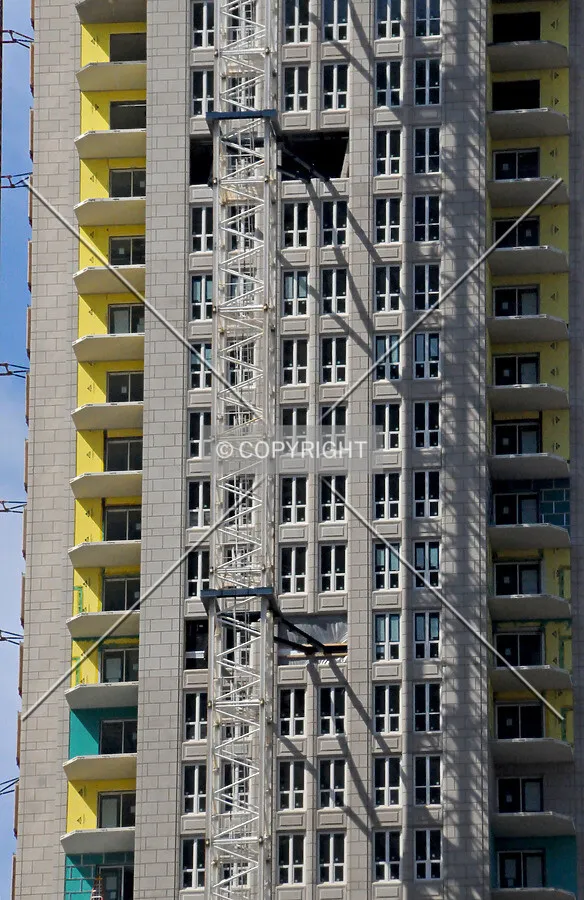 Middle floors viewed from the east