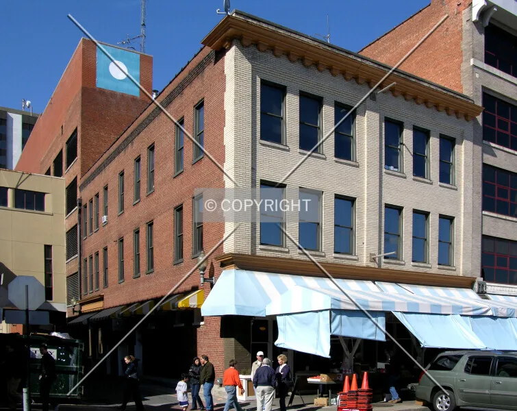 Photo 210-493-766