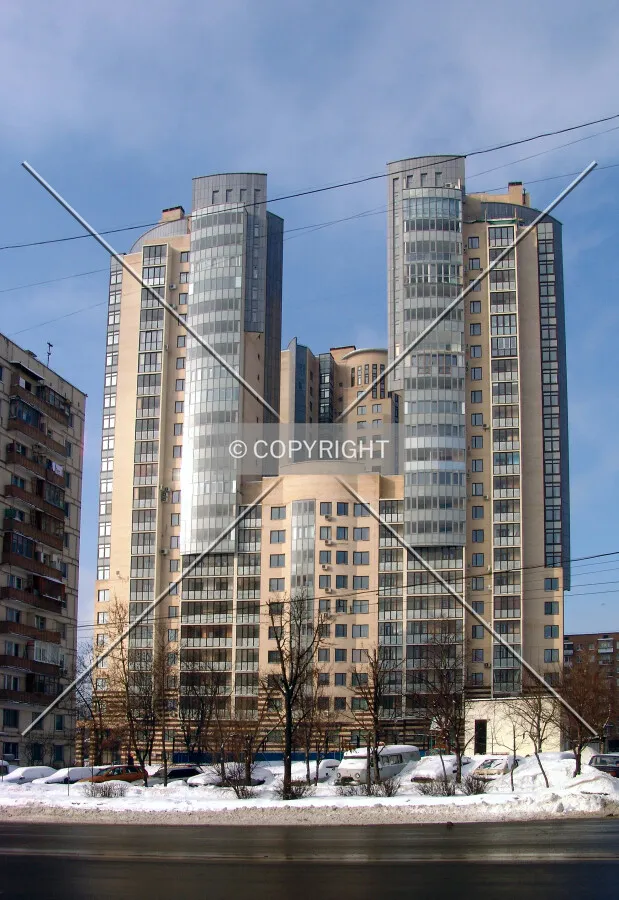 Southeastern view from Shmitovsky Drive