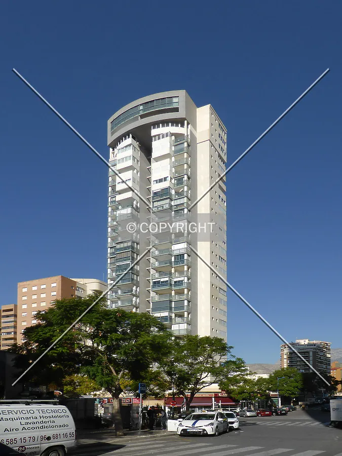 Photo 211-126-081