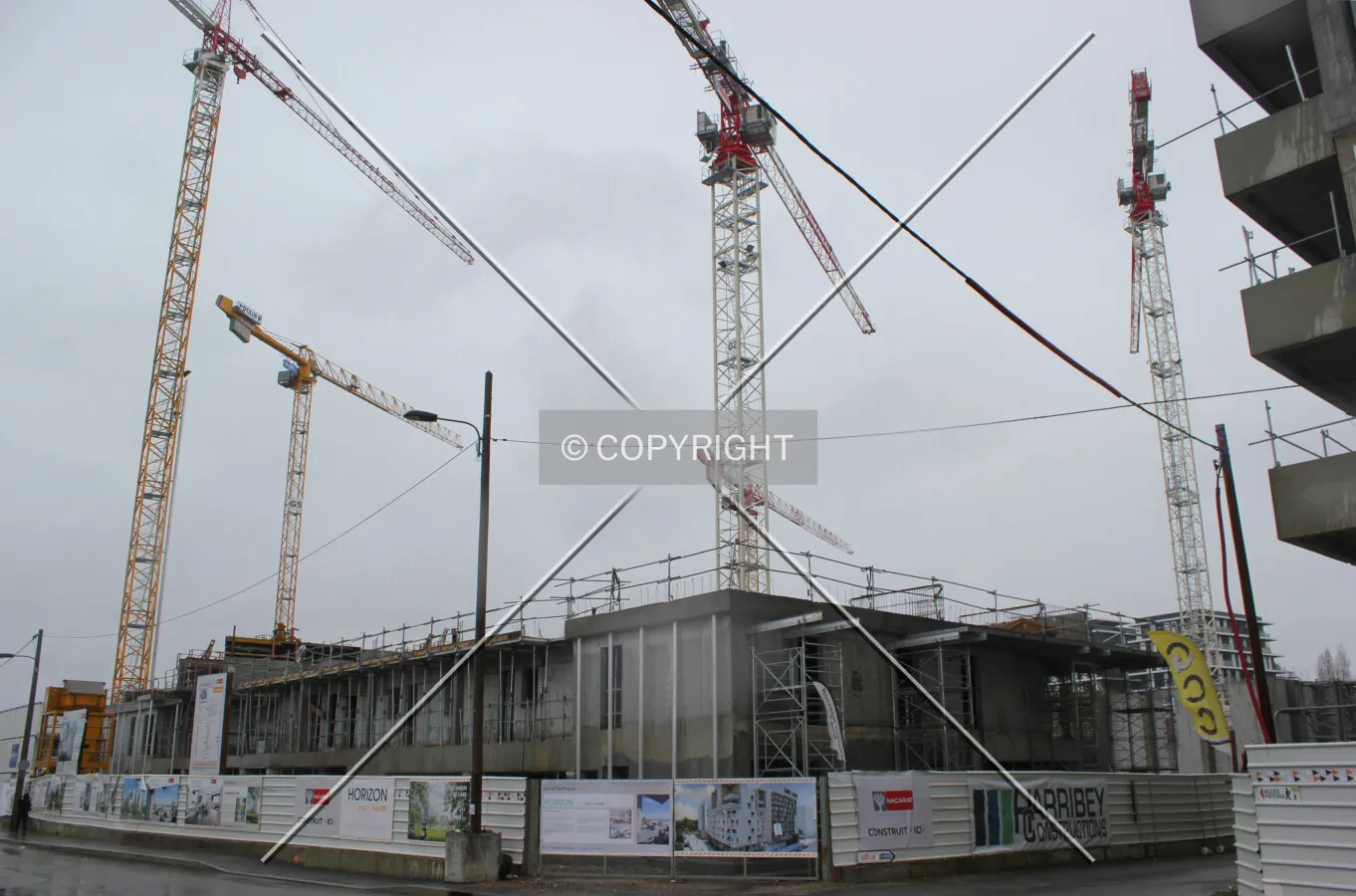 Photo 211-213-754
