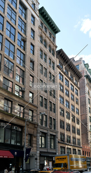 Photo 211-301-747
