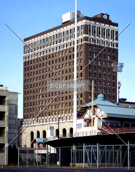 Photo 212-054-584