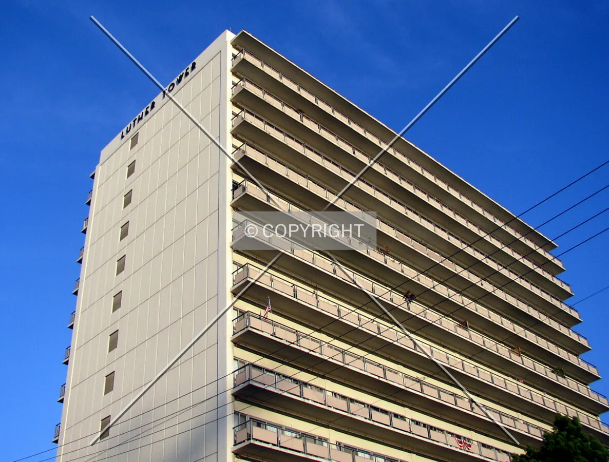 Looking up the northwest corner from Beech Street