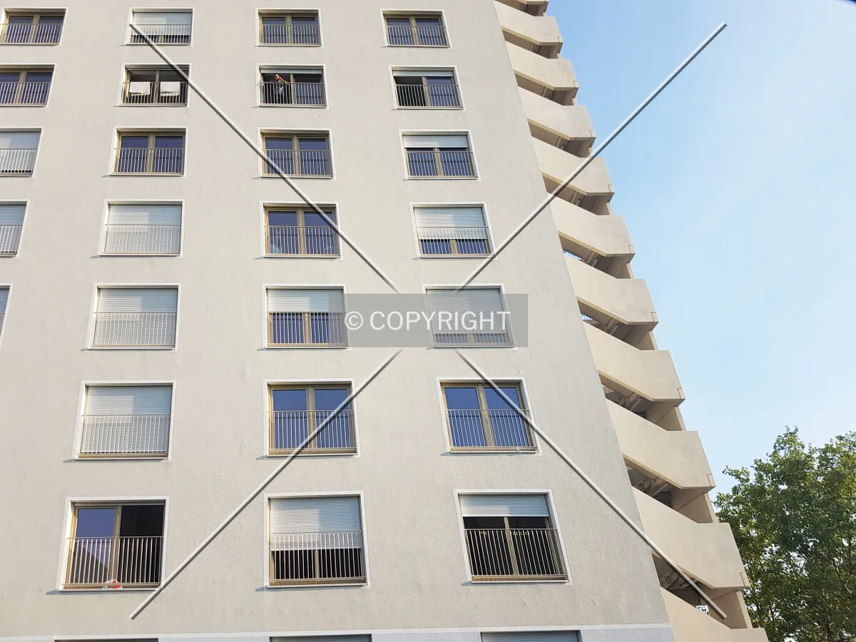 Photo 212-590-797