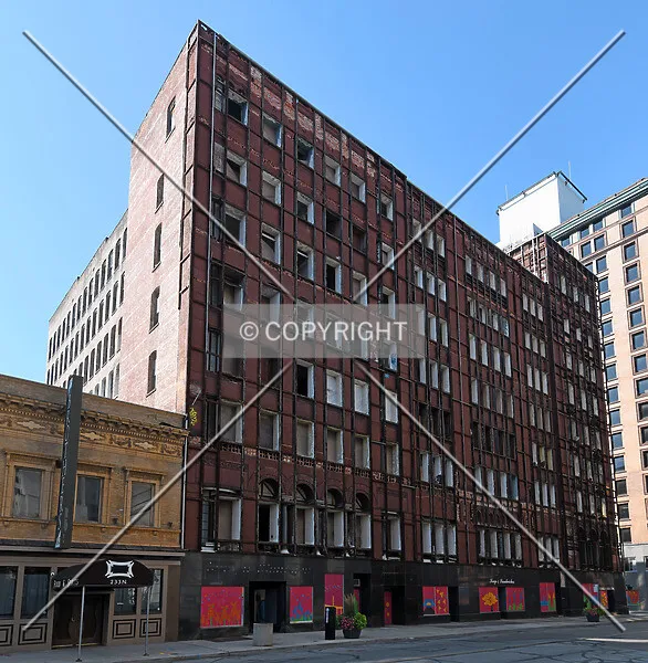 Photo 213-797-648