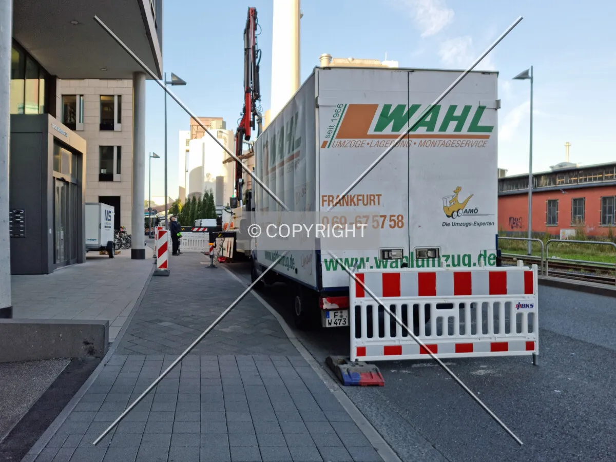 Moving service