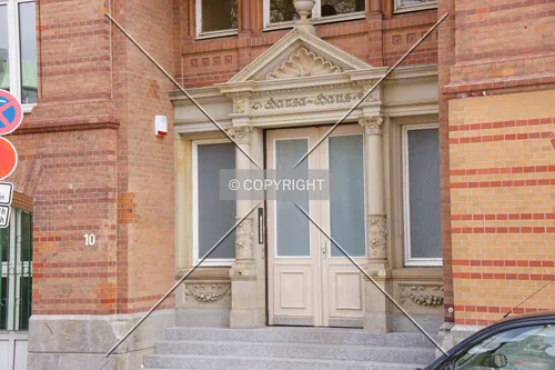 Photo 217-305-672