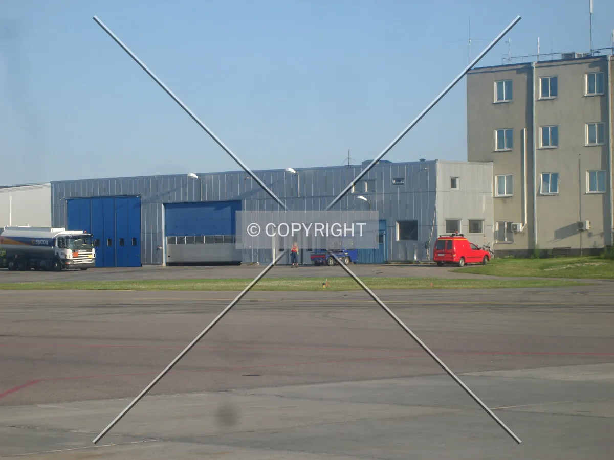 Photo 220-183-384