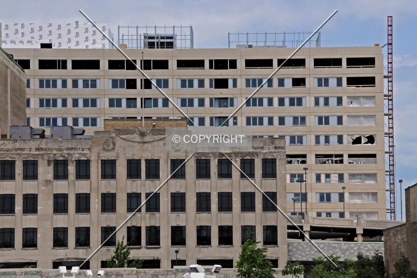 South facade viewed from the CTA Harlem and Lake Station