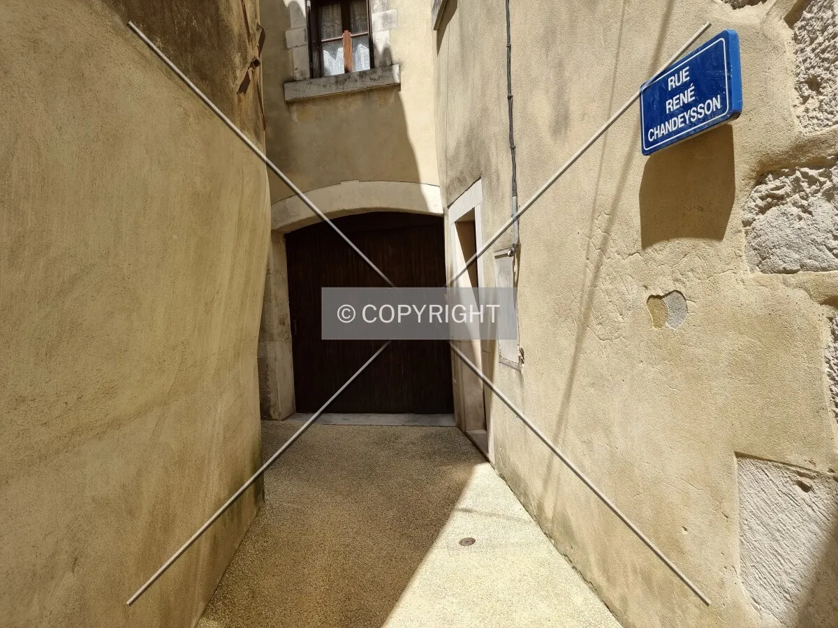 Photo 220-706-764