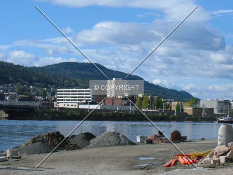 Photo 220-743-666