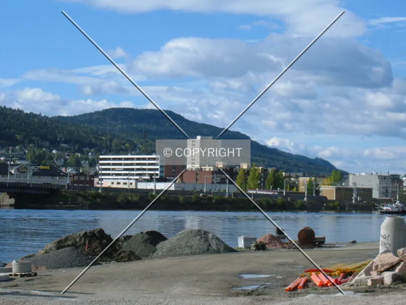 Photo 220-743-666